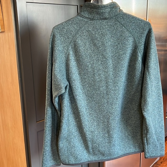 Patagonia Man’s Better1/4 zip pullover
Size M - Picture 5 of 6